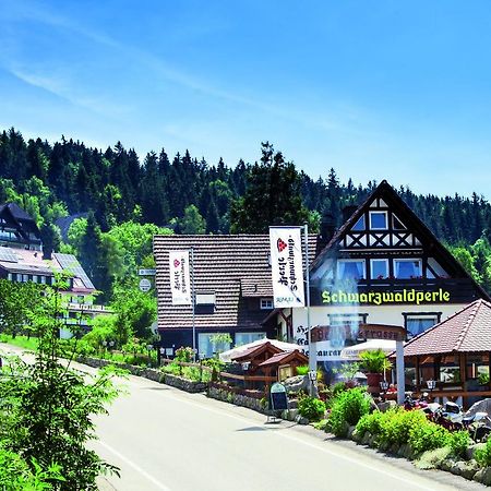 Hotel-Berggasthof Schwarzwaldperle Sasbachwalden Esterno foto