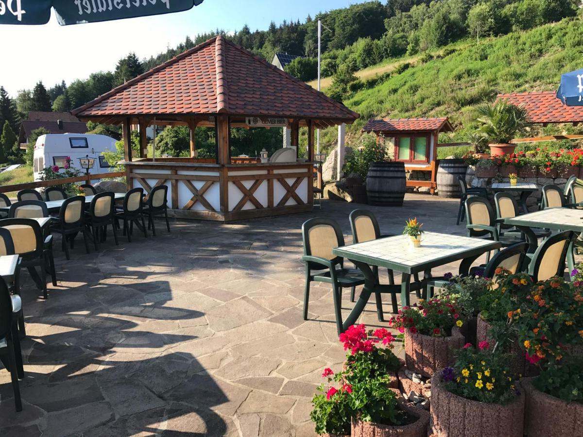 Hotel-Berggasthof Schwarzwaldperle Sasbachwalden Esterno foto